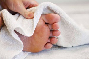 Care For Your Dry Feet With These Natural Remedies